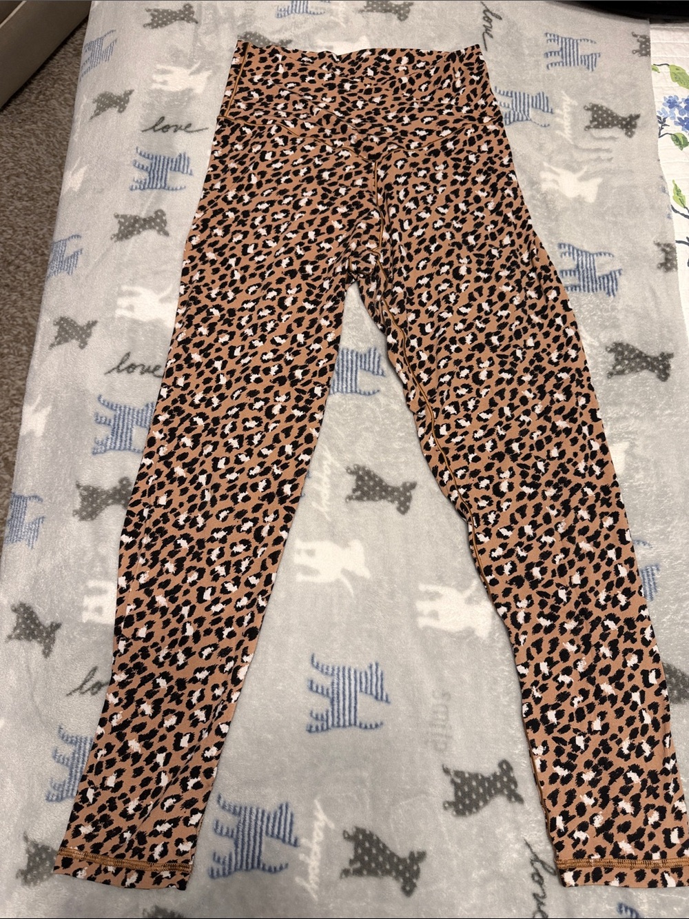 aerie offline high-waisted Leopard Print Leggings - Tan, Black & White